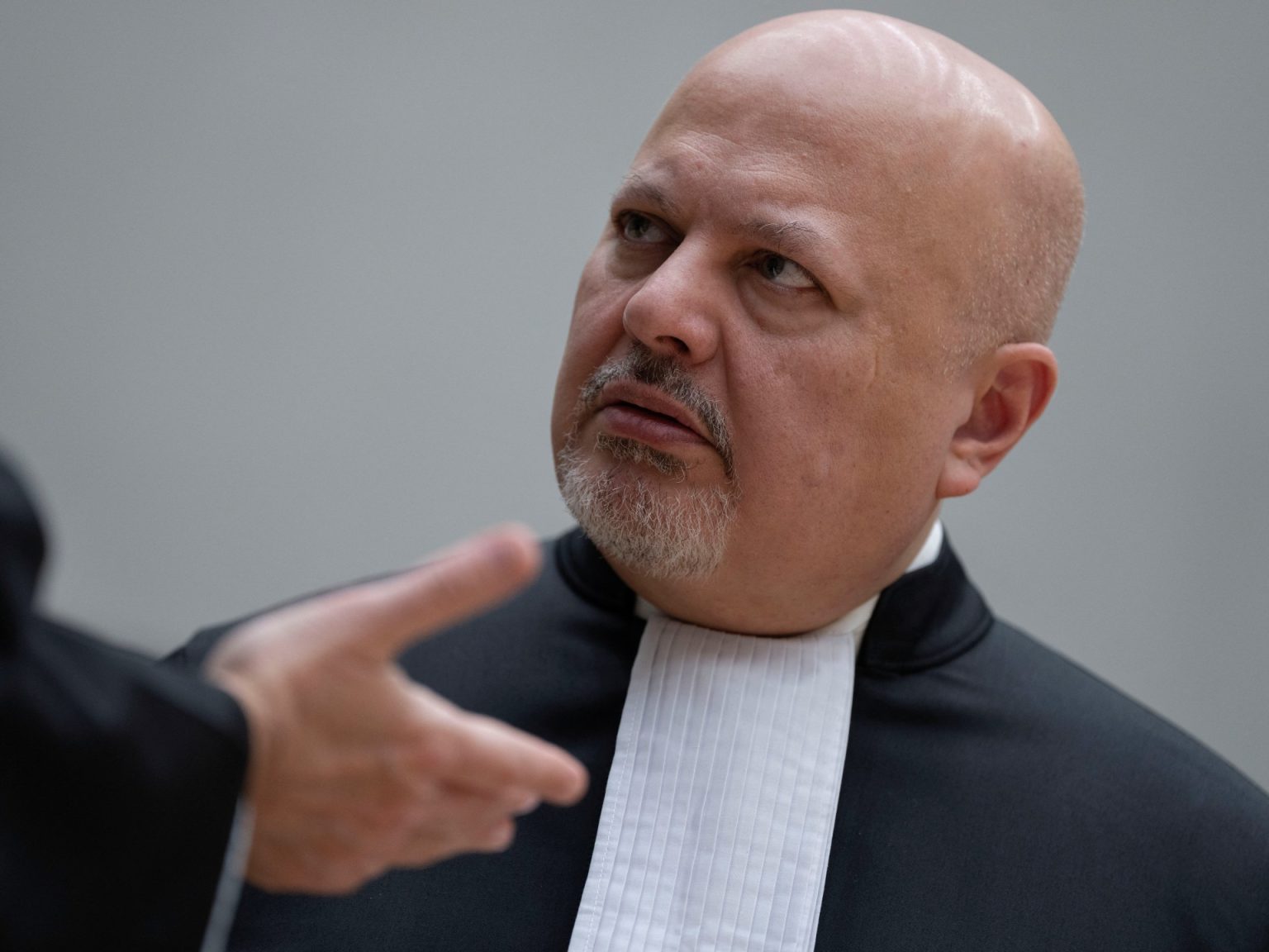 Karim Khan 1747419422