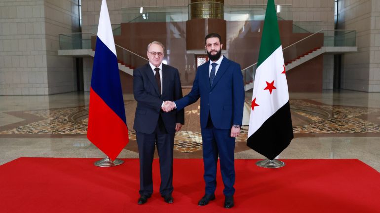 لماذا تغيب روسيا عن التطورات الأخيرة في سوريا؟ 1 لقاء عقد في دمشق بين القائد العام للإدارة الجديدة في سوريا أحمد الشرع وميخائيل بوغدانوف نائب وزير الخارجية الروسي