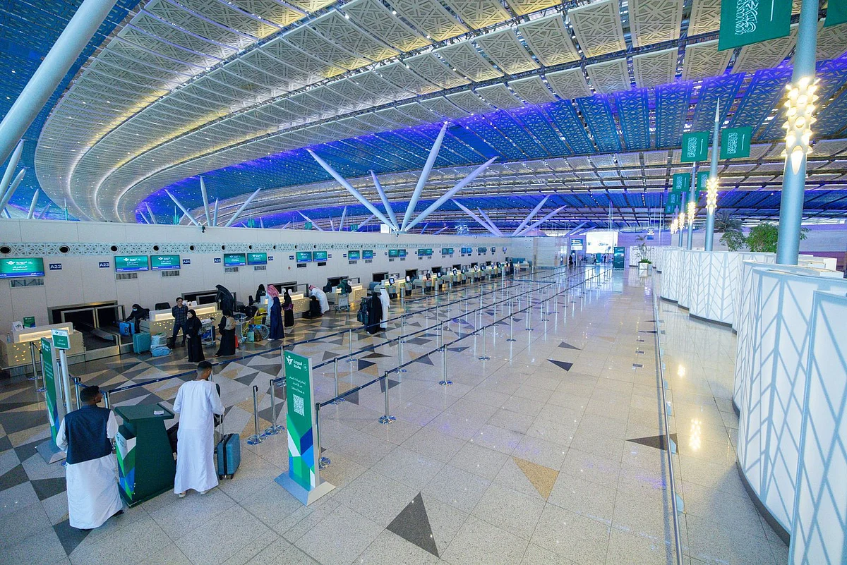 مطار الملك عبدالعزيز يستقبل أكثر من 25 مليون مسافر خلال منتصف العام الجاري 2025م 1 a9728f97 c008 4140 b1bc 4a42e0240cef
