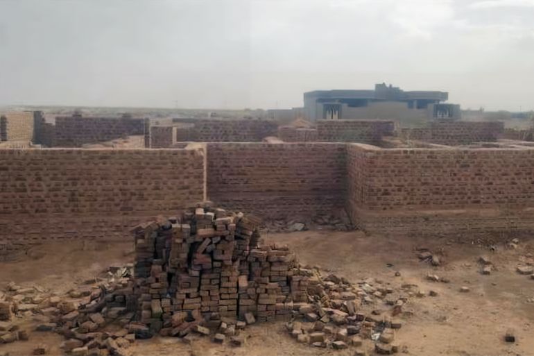 مرضى السرطان بالسودان بين نيران الحرب ومرارة العلاج 2 داخلية فقط ** مبني استراحة مرضي السرطان المتوقف من عام 2018 -الجزيرة نت