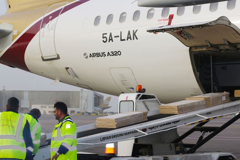 فوضى إدارية وخسائر مالية تهدد بإفلاس الطيران الليبي 2 إحالة ملف 1670 موظفًا لفائض الملاك الوظيفي والتنسيق مع وزارة العمل لتعويضهم (شركة الخطوط الليبية)