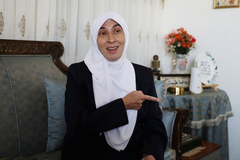 إجراءات أردنية لتسهيل مرور المسافرين عبر جسر الملك حسين 1 Dima Tahboub, a Jordanian candidate speaks to Reuters TV ahead of parliamentary elections which will be held on November 10, amid fears over rising number of the coronavirus disease (COVID-19) cases, in Amman, Jordan November 3, 2020. Picture taken November 3, 2020. REUTERS/Muhammad Hamed