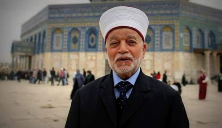 ملاحقة خطباء القدس والأقصى.. سياسة إسرائيلية تشتد في ظل الحرب 1 صور لسماحة الشيخ محمد حسين مفتي القدس والديار الفلسطينية