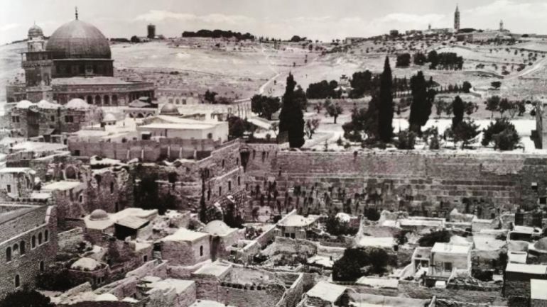 ضعف حضور القدس في المناهج المغربية.. ضغط خارجي أم دوافع تربوية؟ 3 حارة المغاربة.. وصية صلاح الدين الأيوبي الحيّة