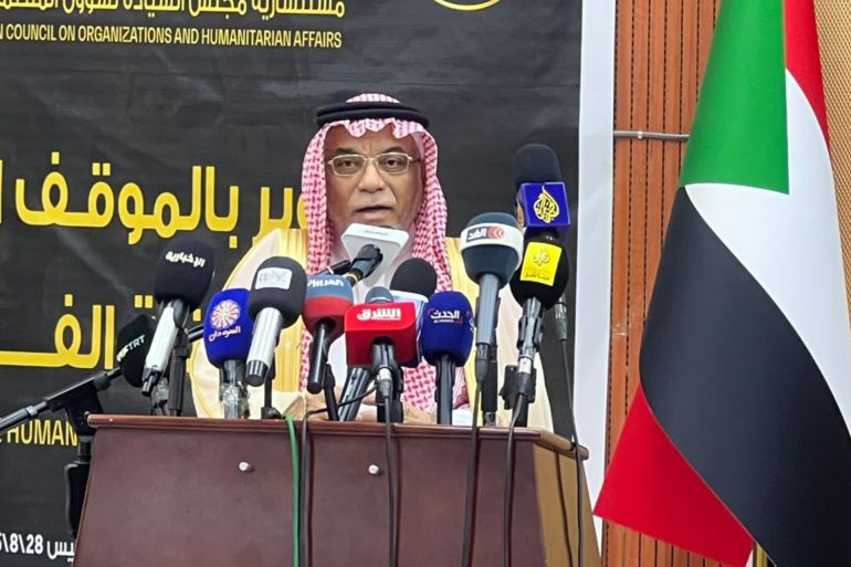 500 يوم على حصار الفاشر والحكومة السودانية تناشد الجهات الدولية 7 السفير السعودي بالسودان علي بن حسن جعفر