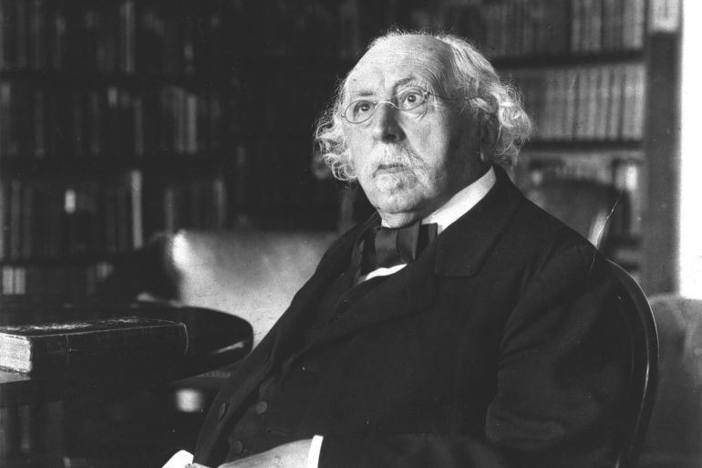 يهود في مواجهة الصهيونية 3 (Eingeschränkte Rechte für bestimmte redaktionelle Kunden in Deutschland. Limited rights for specific editorial clients in Germany.) HERMANN COHEN (1842-1918). German Jewish philosopher. Undated photograph. (Photo by ullstein bild/ullstein bild via Getty Images)