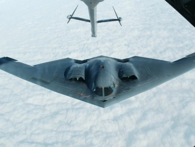 هكذا تستعد تركيا للحرب المقبلة 1 The B-2 Spirit stealth bomber approaches an U.S. Air Force KC-10(A) tanker plane over the Missouri sky to receive an aerial refueling after taking off from the Whiteman Air Force Base in Johnson County, Missouri in this October 30, 2002 file photo. A U.S. B-2 stealth bomber crashed at Andersen Air Force Base in Guam just after taking off but the two pilots on board ejected safely, the U.S. Air Force said late February 22, 2008.