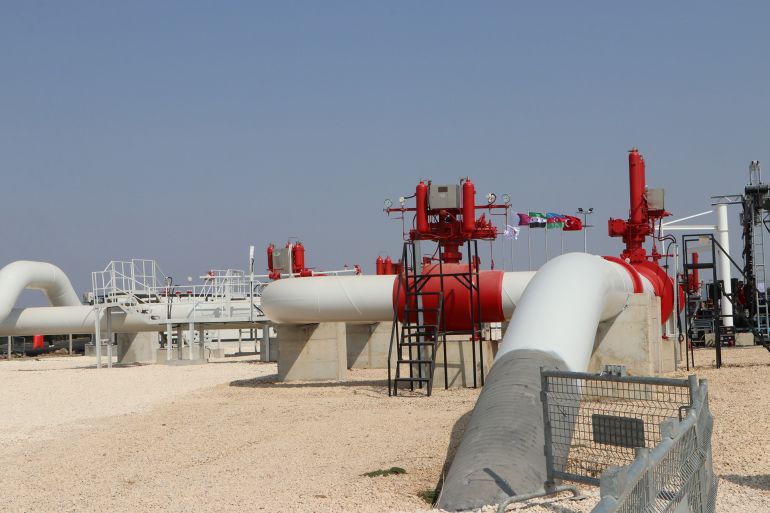 بدء ضخ الغاز الأذربيجاني إلى سوريا بتمويل قطري 1 Kilis’te Türkiye-Suriye Doğal Gaz Boru Hattı açılış töreni gerçekleştirildi.