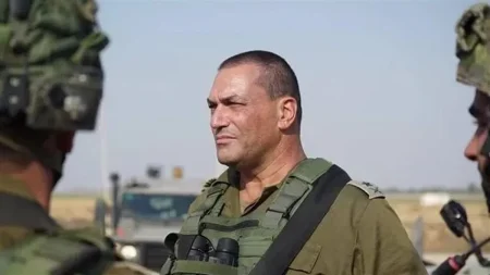 ajel2F2025 08 242Foaqifjwa2F102