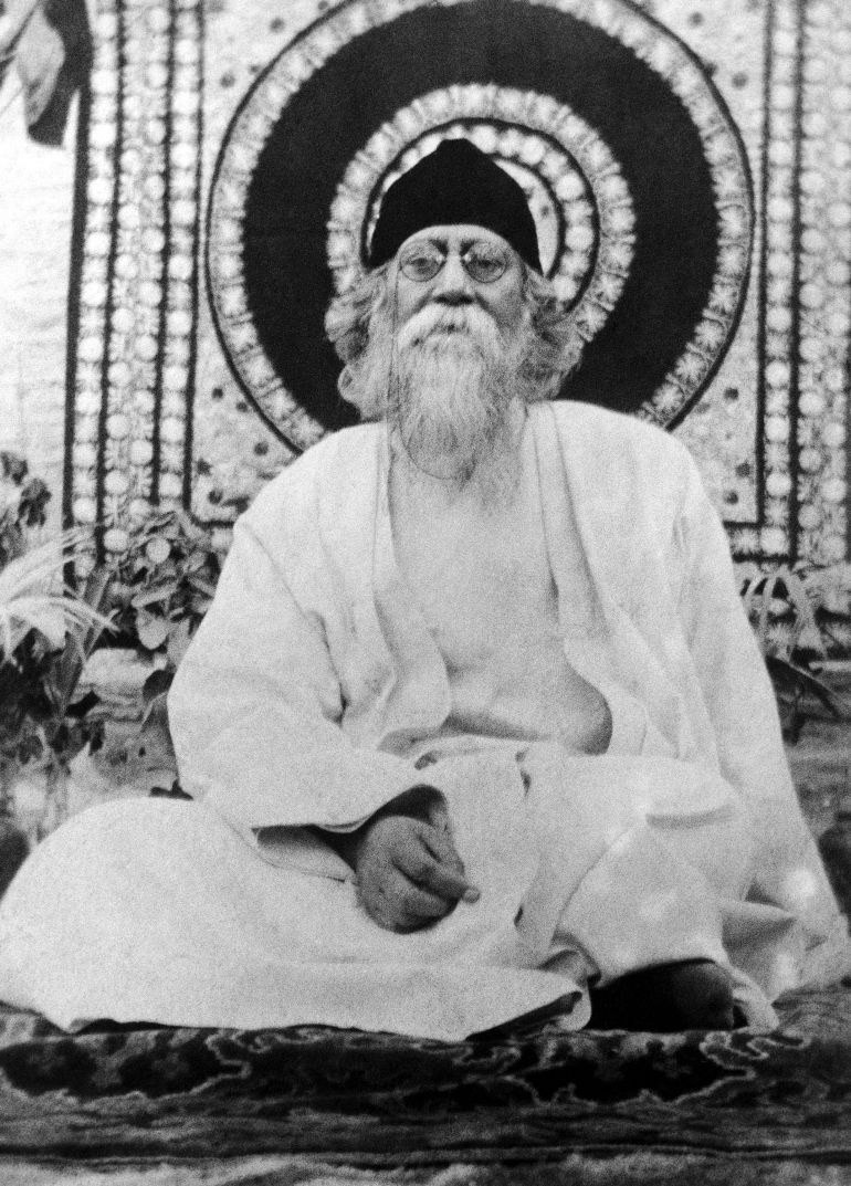من كلكتا إلى نوبل.. طاغور شاعر الطبيعة والحزن وفيلسوف الحياة 3 Bengali poet, writer and philosopher Rabindranath Tagore in an undated photo. (AP Photo)