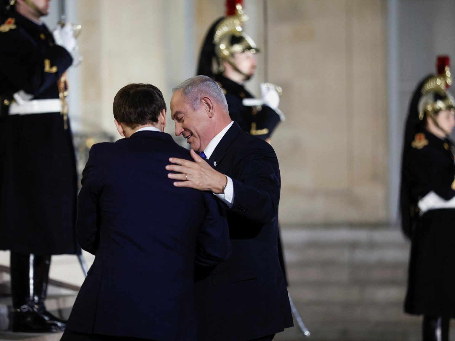 macron netan 1754047855