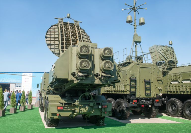 هكذا تستعد تركيا للحرب المقبلة 2 Russian electronic warfare systems (EW) "Krasukha-2" on the chassis of the BAZ and "Krasukha-4" on the chassis of the KAMAZ truck the MAKS-2019 air show, rear view