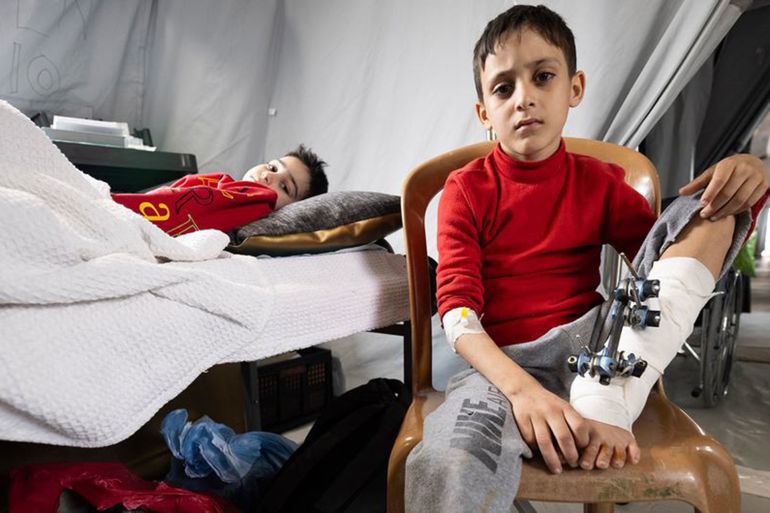 مسؤولة باليونيسيف للجزيرة نت: مدن غزة الرئيسية تتجه نحو تجويع شامل 1 أجساد أطفال غزة الممزقة شهادة على الوحشية التي تُفرض عليهم (اليونيسيف)
