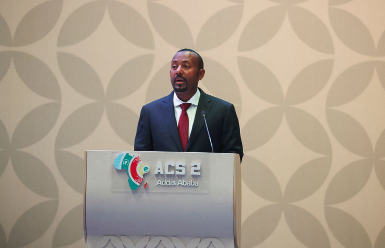 في قمة المناخ الثانية.. أفريقيا تتطلع إلى حلول قابلة للتنفيذ 1 Ethiopia’s Prime Minister Abiy Ahmed, speaks at the Second Africa Climate Summit (ACS2) in Addis Ababa, Ethiopia, September 8, 2025. REUTERS/Tiksa Negeri