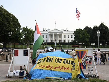 tent white house2 1757146578