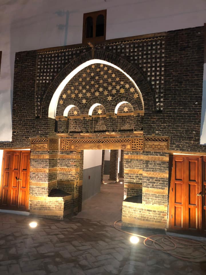 تاريخ فرعوني وإسلامي يجعل من إسنا المصرية مقصدا سياحيا فريدا 1 افتتاح مشروع ترميم و تطوير وكالة الجداوي الأثرية بمدينة إسنا