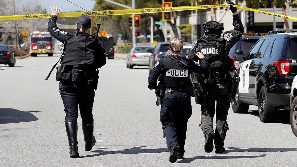 مقتل اثنين في إطلاق نار على عدة أشخاص بجامعة براون الأمريكية ajel2F2022 032F52e4b072 f5fd 4f45 98b0 9274a0f9c2ad2F3111