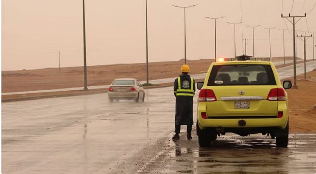 ابتداءً من غدٍ.. «الدفاع المدني» يحذر من أمطار رعدية على مناطق المملكة ajel2F2025 12 132Fs8d0j95l2FCapture
