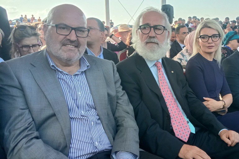 "ماطا".. عروس يطاردها فرسان قبائل "جبالة" المغربية منذ قرون 6 ضيوف أجانب وسياح في المهرجان الدولي لفروسية ماطا/ مصدر الصورة: