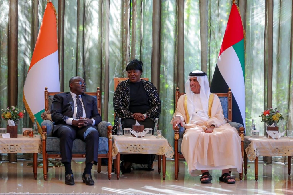 سعود بن صقر ونائب رئيس كوت ديفوار يبحثان التعاون لدعم العمل المناخي العالمي 1701395053 image