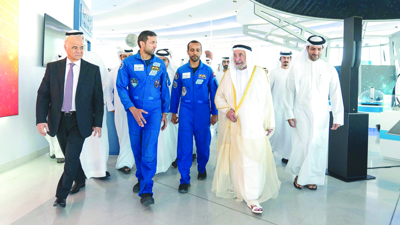 حاكم الشارقة يستقبل النيادي والمنصوري وفريق «طموح زايد 2» 1701432261 image