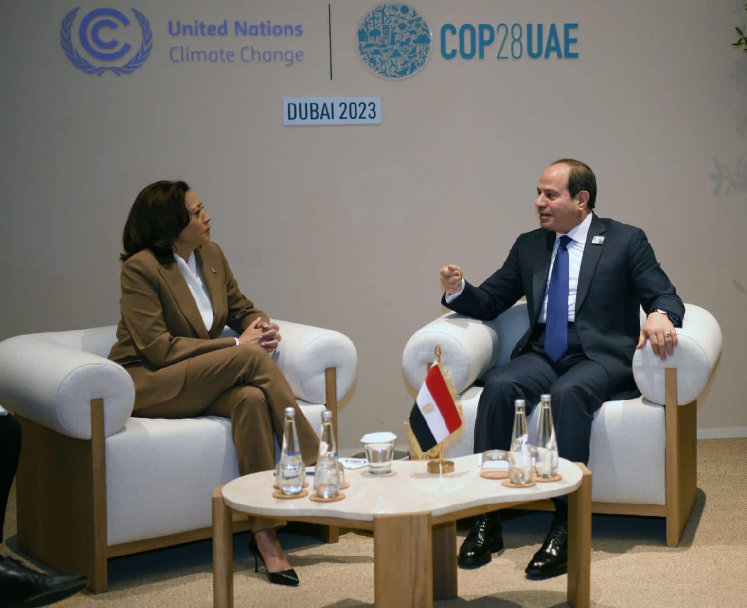 السيسي وكامالا هاريس يؤكدان الرفض القاطع للتهجير القسري للفلسطينيين 1701535713 image