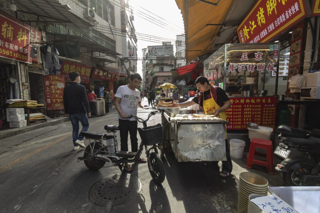 1702305113 image