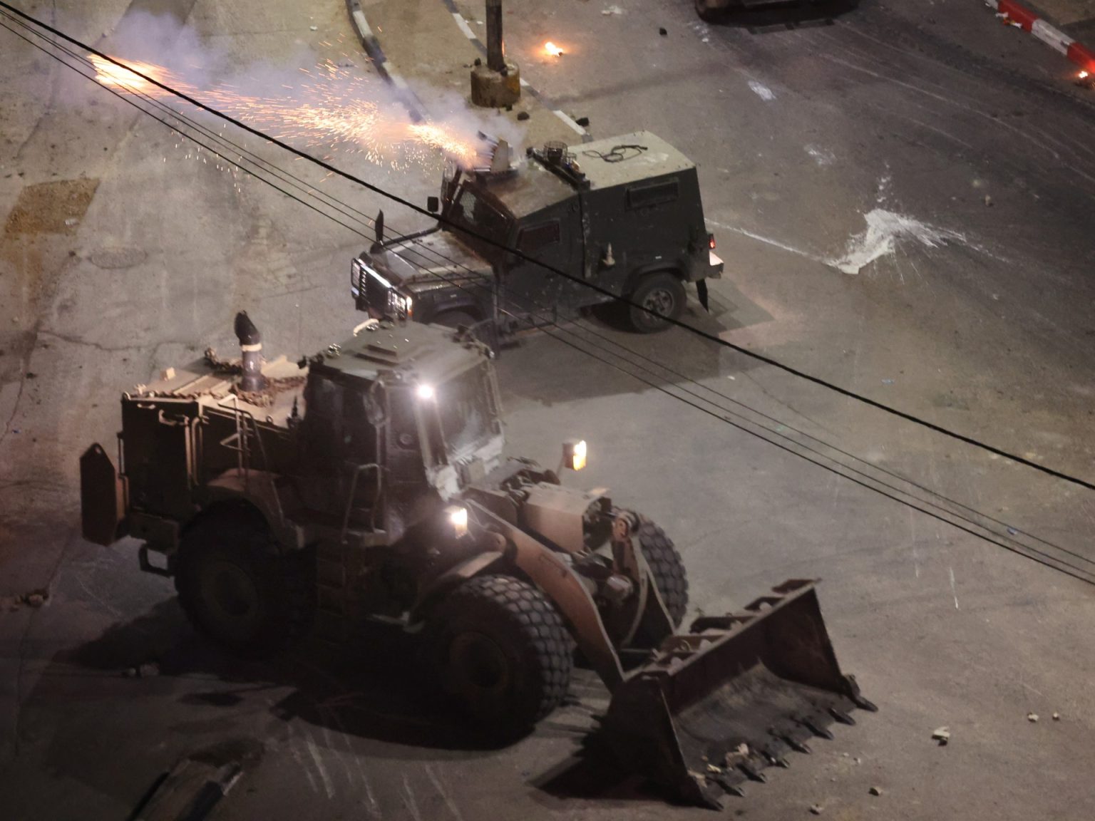 1821665016 1701398063