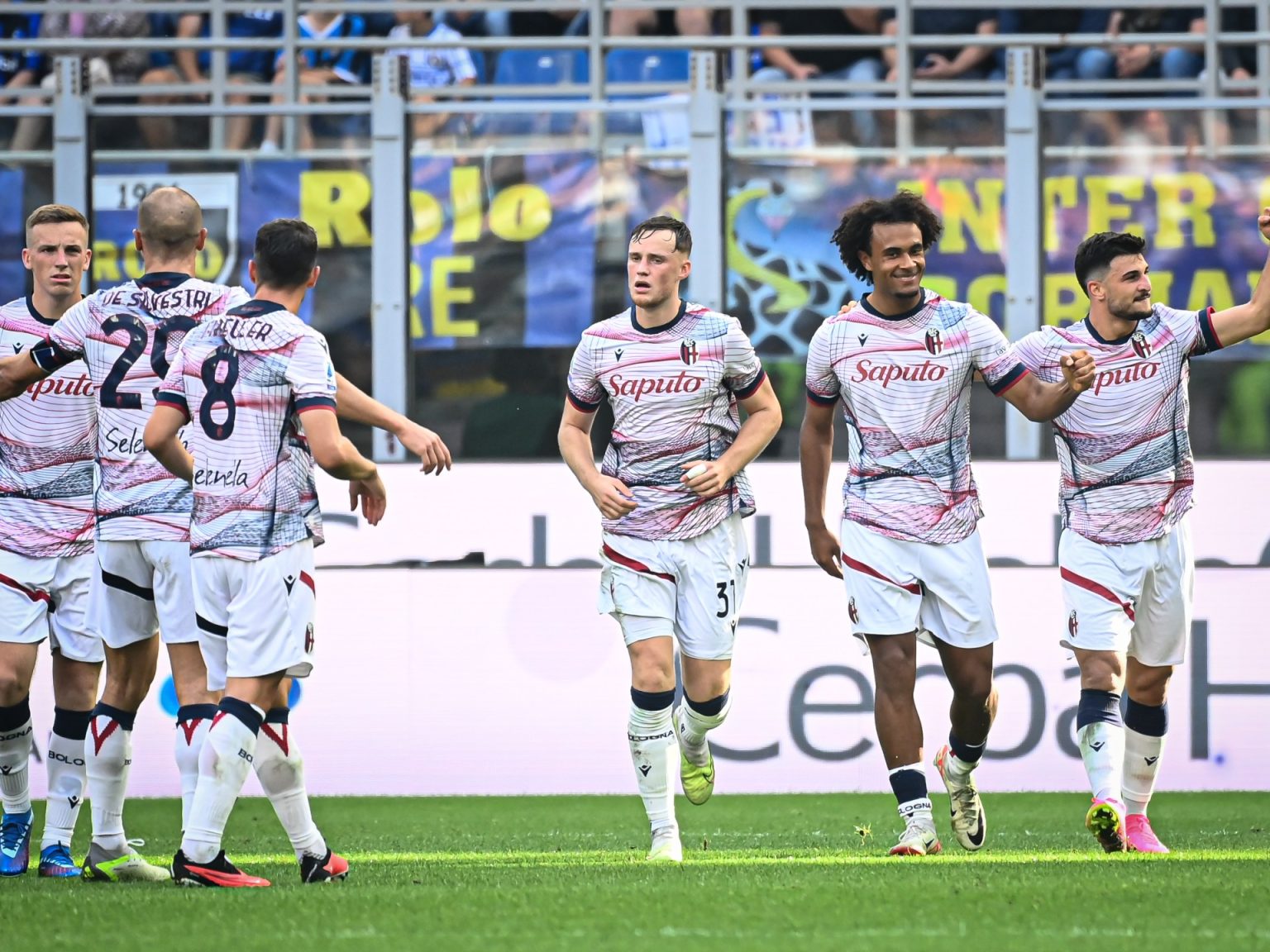 بولونيا يفجر مفاجأة مدوية ويجرد إنتر ميلان من لقبه بطلا لكأس إيطاليا 32336366 1703113342