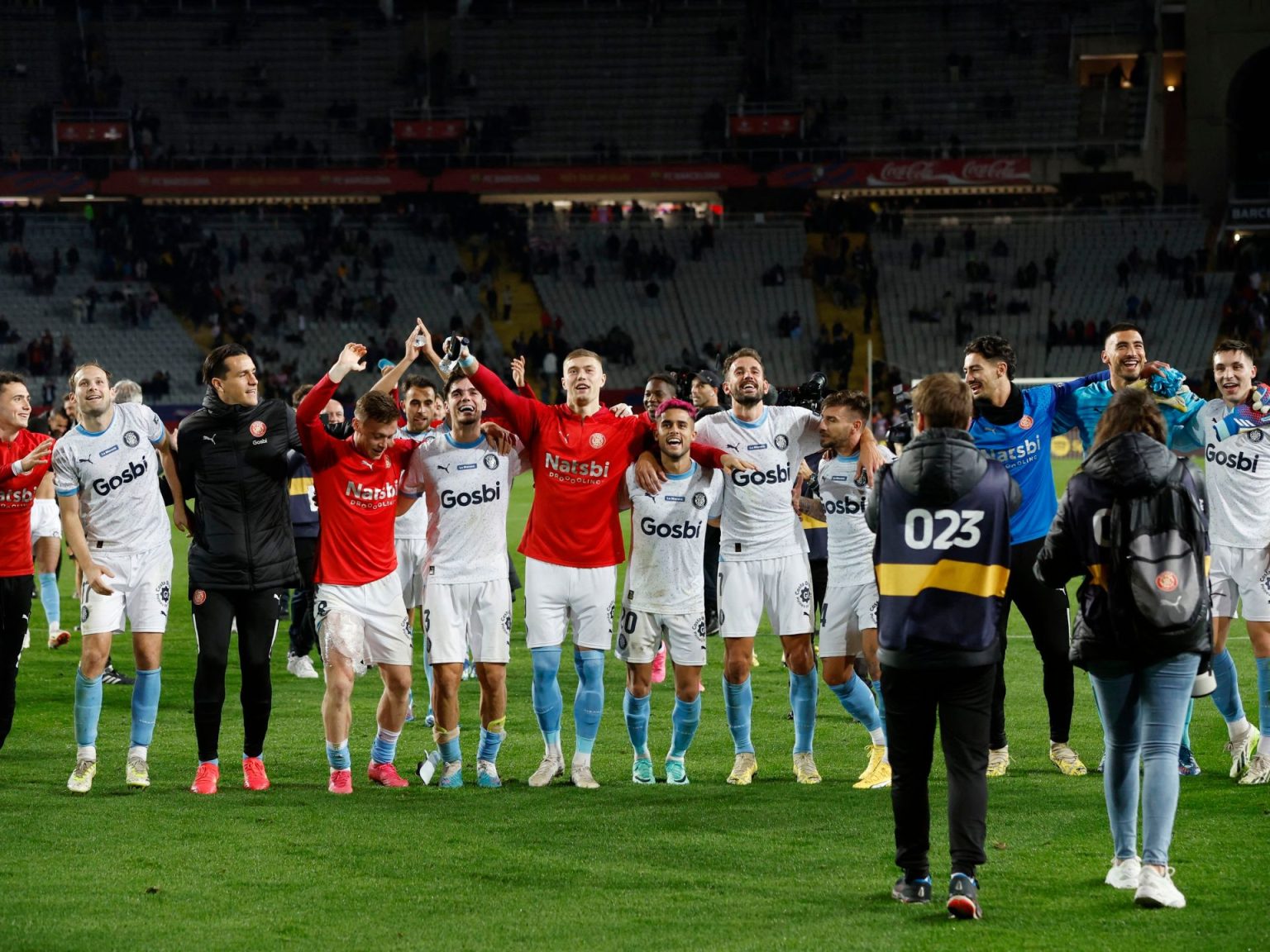 UP1EJCA1PG7LX 1702246915