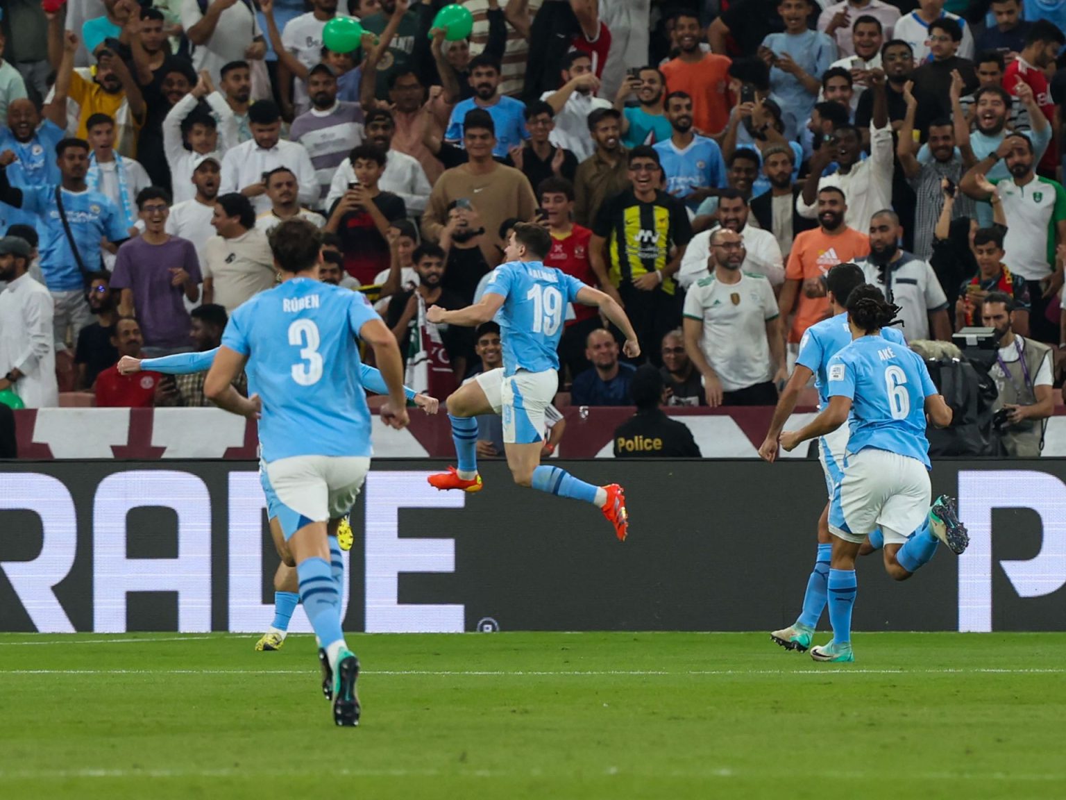 مانشستر سيتي يسحق فلومينينسي البرازيلي ويتوج بمونديال الأندية للمرة الأولى بتاريخه doc 348t33d 1703275099