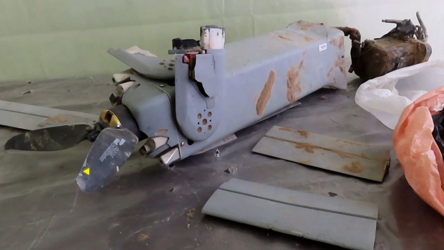 شاهد.. سرايا القدس تنشر صور مسيّرة إسرائيلية أسقطتها وسط غزة image 31