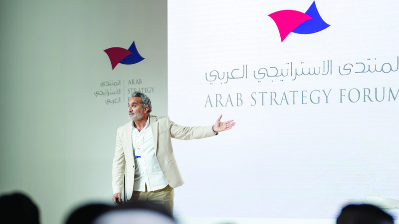 باسم يوسف: نحتاج إلى الاستثمار في «هوليوود» 1704321006 image