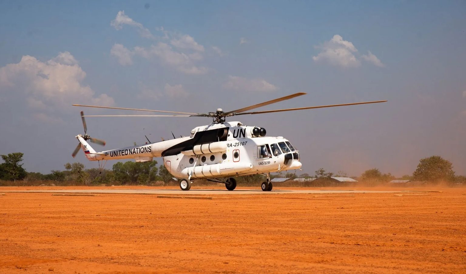 مصريون بين ركاب مروحية أممية يحتجزها مسلحون بالصومال 1705091827 image