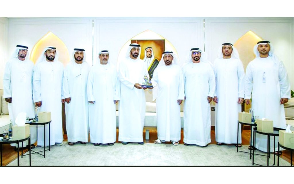 «الهلال الأحمر» و«الإمارات للسرطان» تستعرضان التعاون الإنساني والصحي 1705199413 image