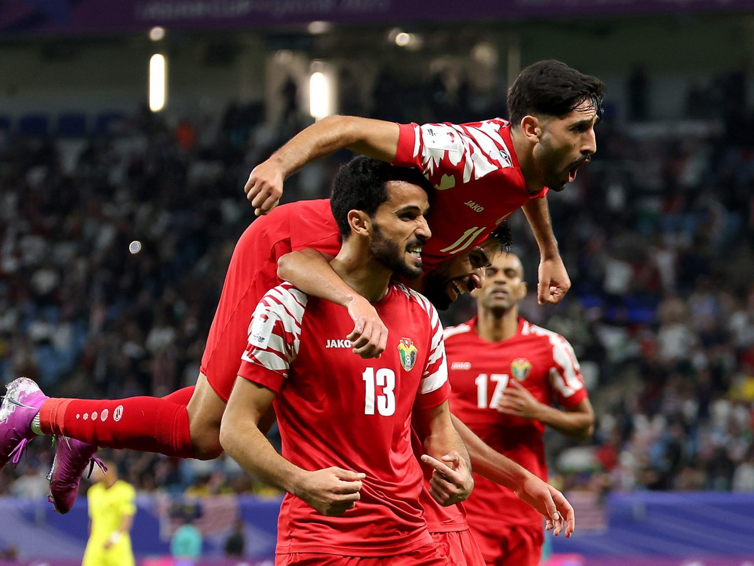 1935309305 1705344334