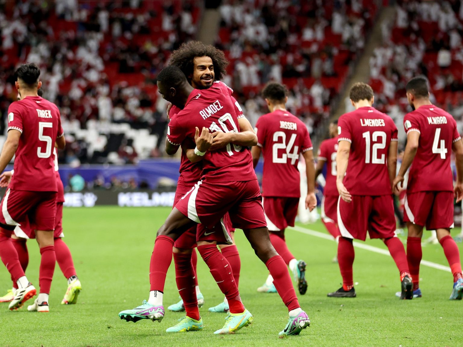 قطر تهزم طاجيكستان وتتصدر المجموعة الأولى وتتأهل لثمن نهائي كأس آسيا 1939958094 1705509312