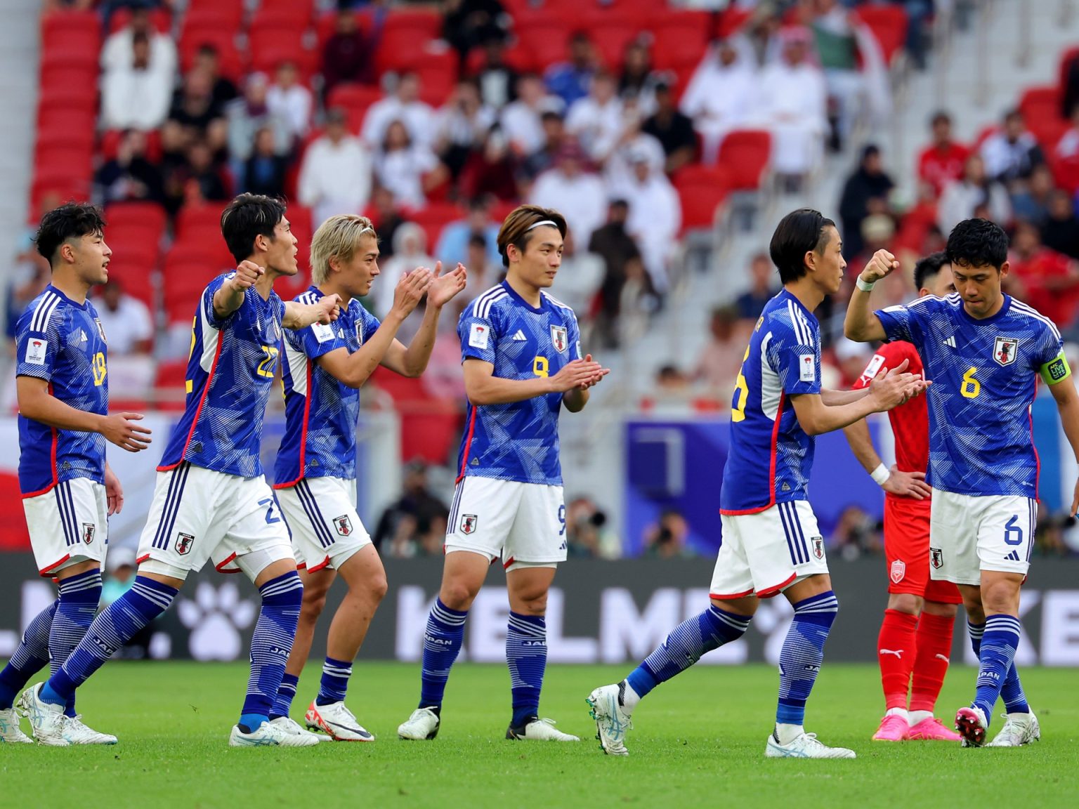 1974990774 1706707759