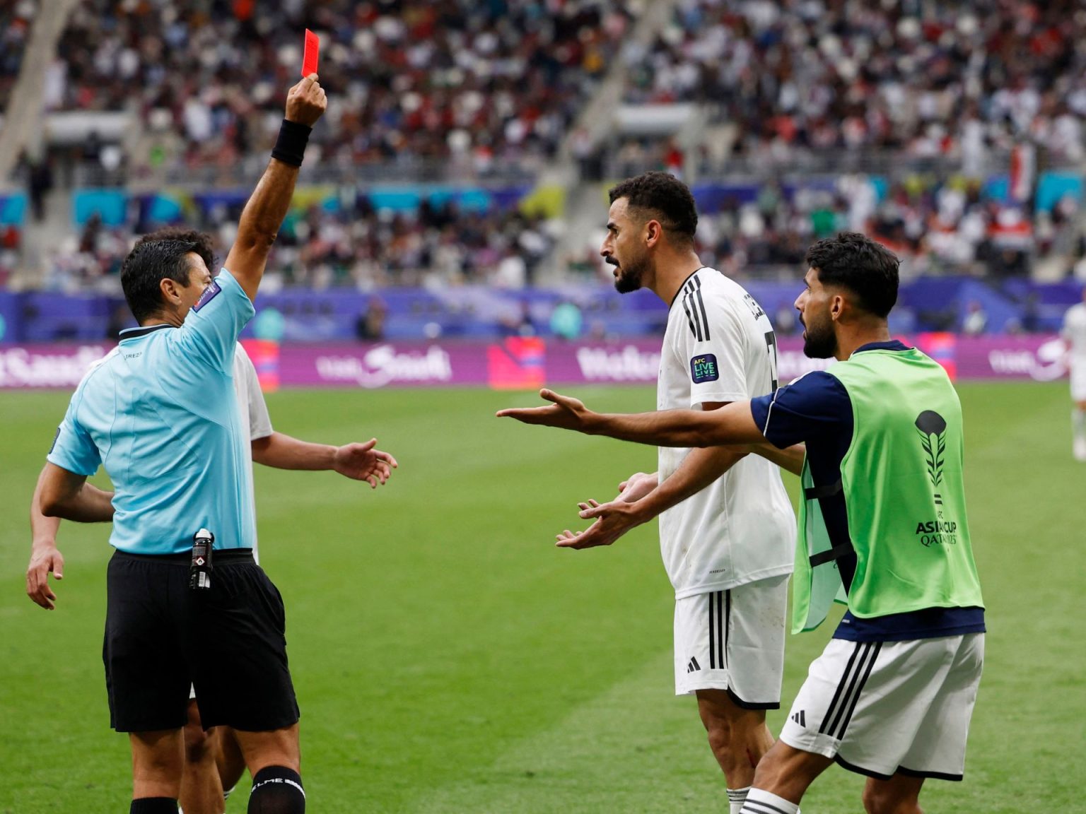 UP1EK1T10S03E 1706617189