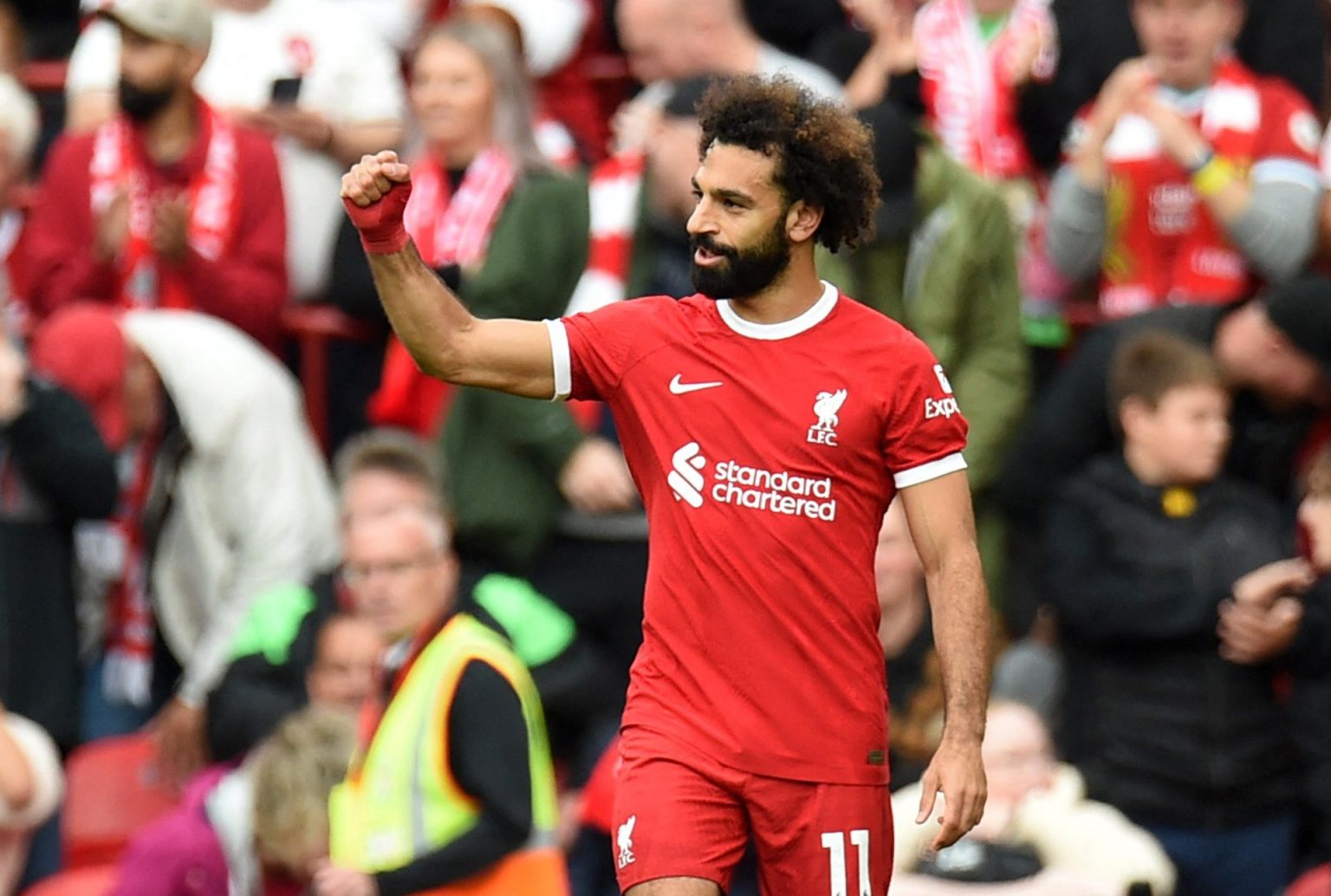 توقعات 2024.. صلاح يفوز بالكرة الذهبية ومانشستر سيتي يفقد لقب دوري الأبطال image 477