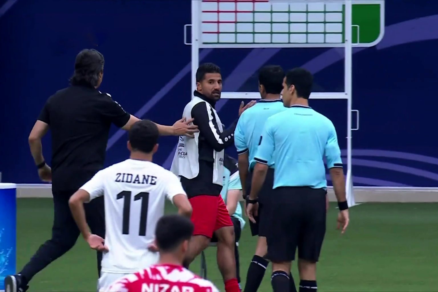 ييييي 1706642049