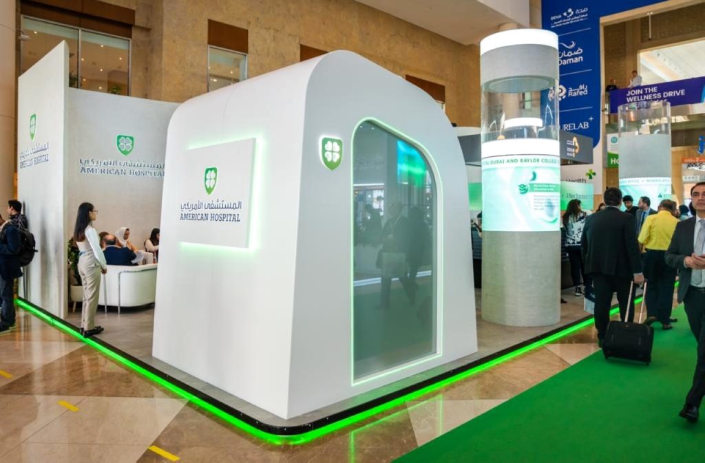 المستشفى الأمريكي بدبي يعرض كبسولة تجري مسحاً كاملاً للجسم 1706844386 image