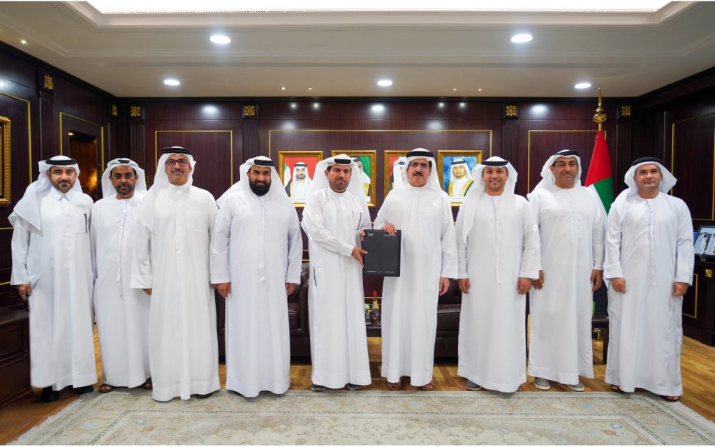 بحث توسيع التعاون بين «كهرباء دبي» و«دائرة الشؤون الإسلامية» 1706846373 image