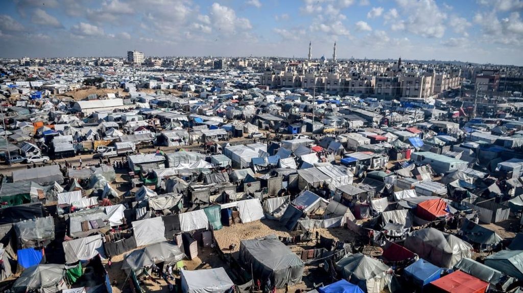 4 سيناريوهات لإجلاء 1.4 مليون نازح من رفح .. “أحلاها مر” 1708192717 image