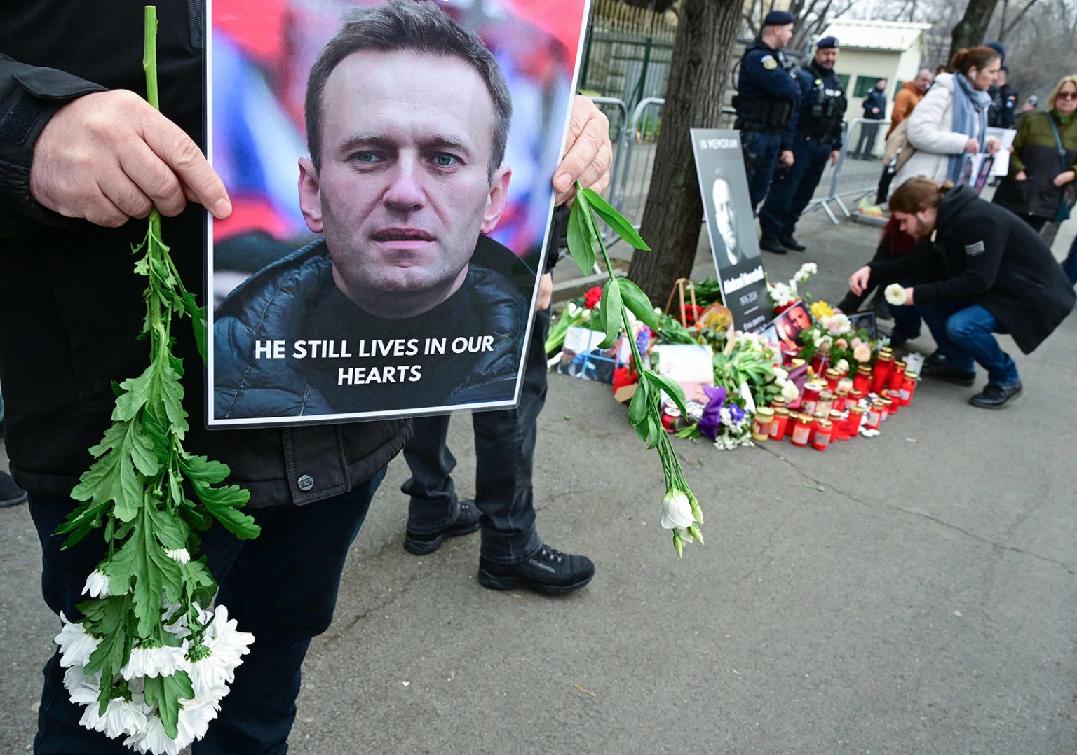 صحيفة روسية تكشف مكان جثة المعارض نافالني 1708285570 image