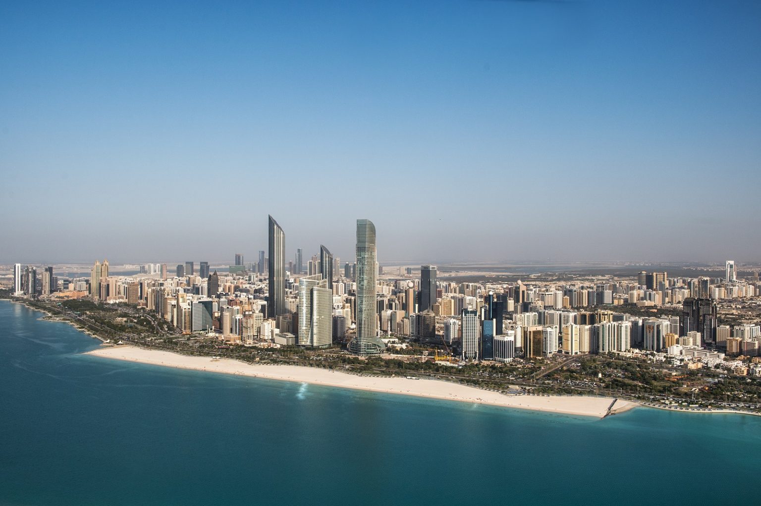 ضريبة الشركات تعزز مكانة الإمارات كمركز عالمي للأعمال والاستثمار 1708787406 image