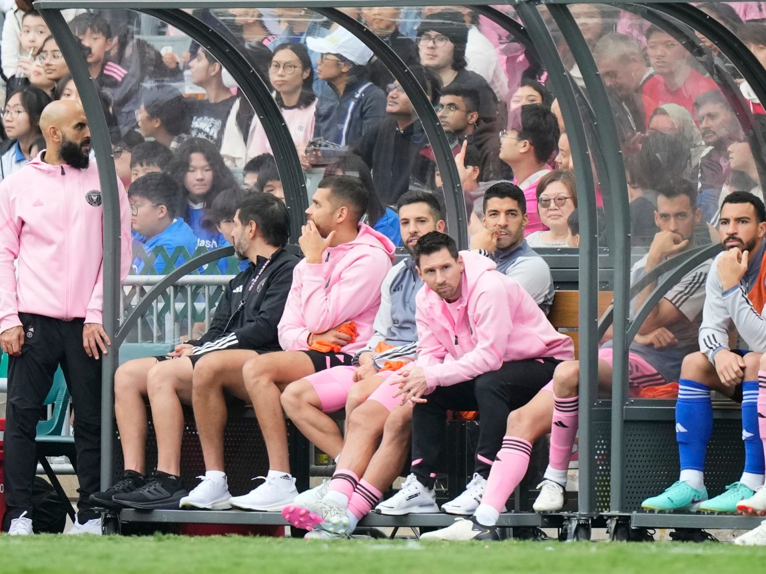 1976816953 1707138834