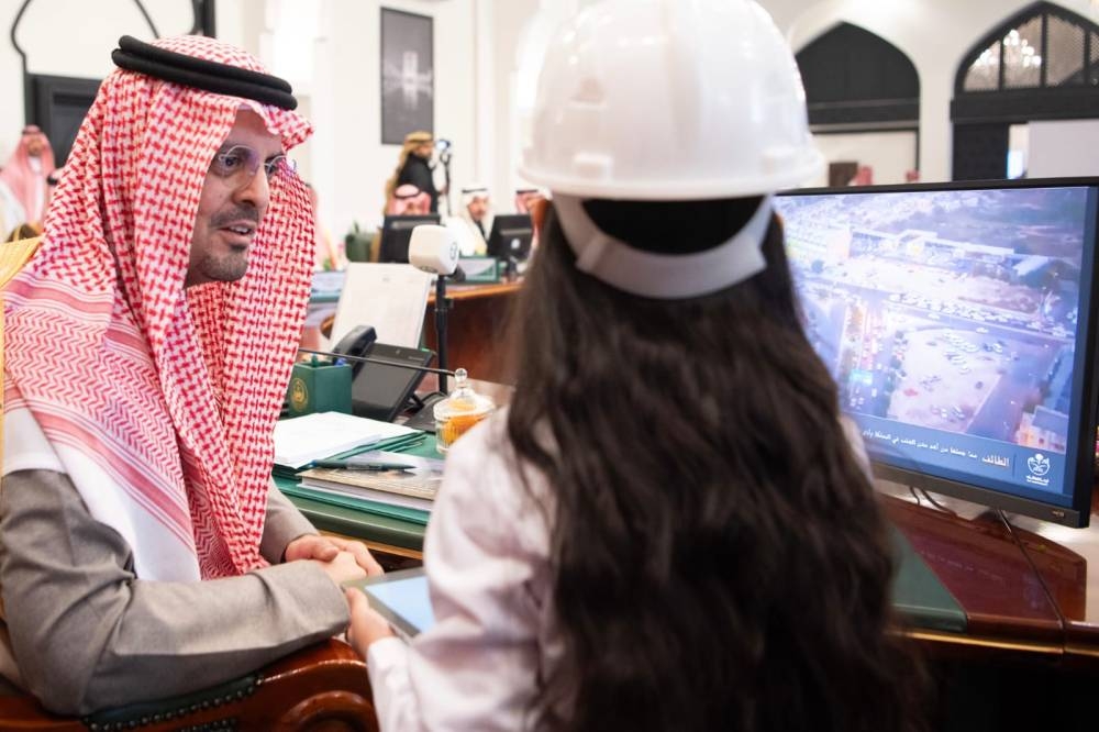 نائب أمير منطقة مكة يتفقد محافظة الطائف 2204651