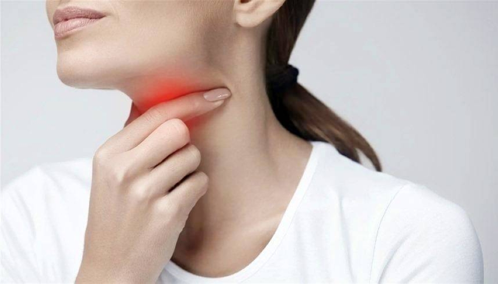 انتبه.. التهاب الحلق معدٍ وينتشر بين الصغار 2204722