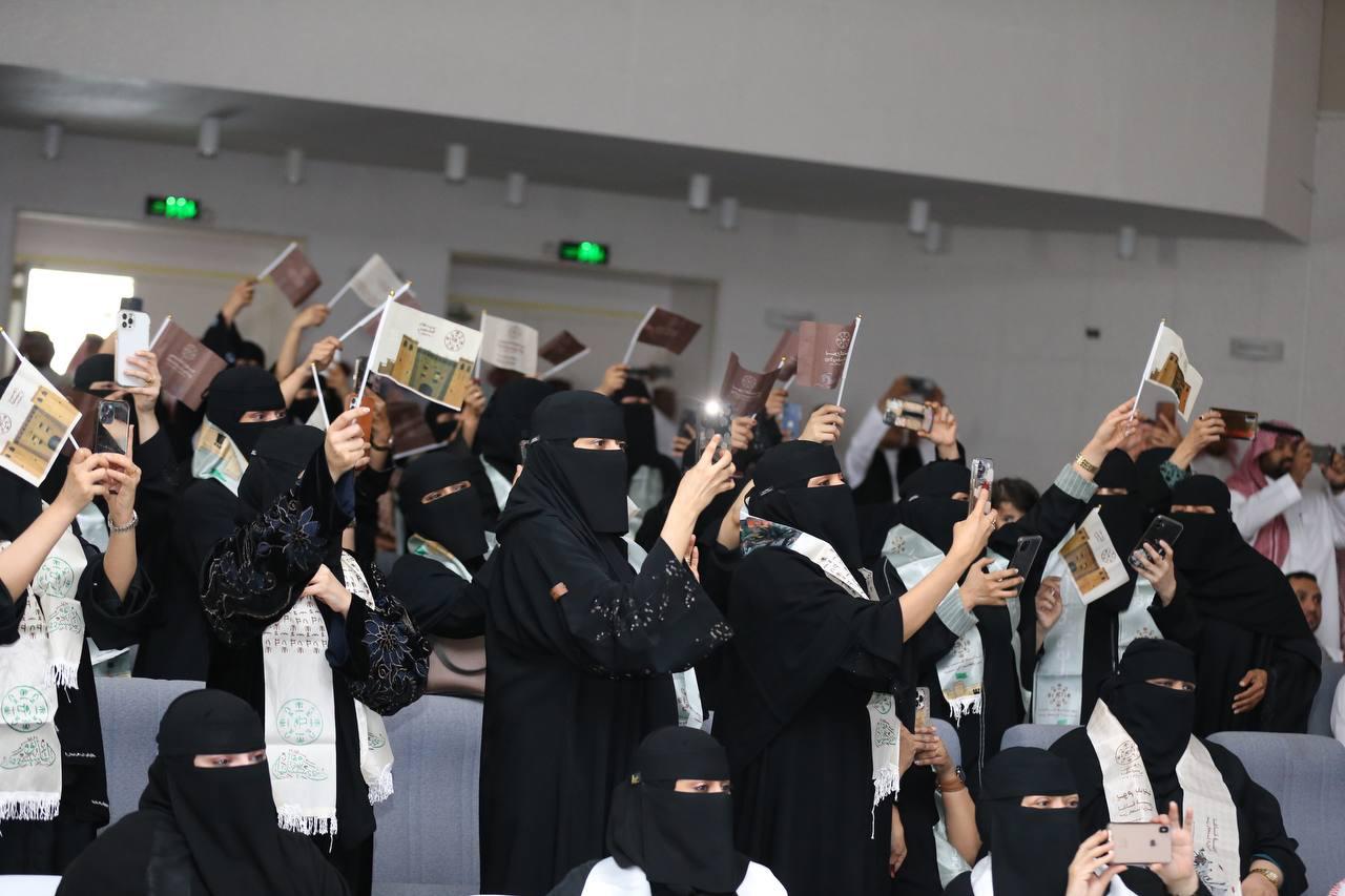 2ed4501c 5ca6 4172 b071 ea5085fe29e3